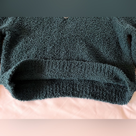 Kendall & Kylie Green Fuzzy Quarter-zip Pullover Sweater Size Small - Picture 10 of 11